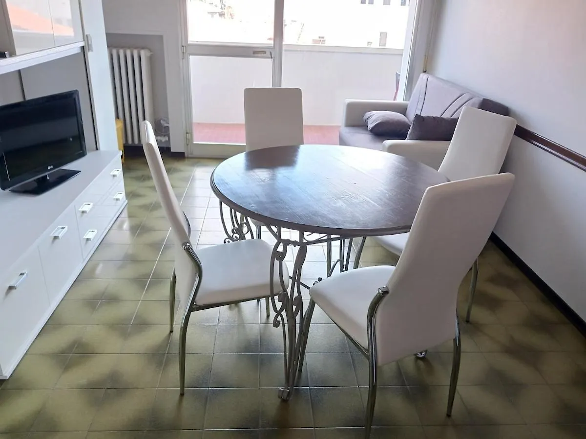 Alba Trilocale Vista Mare - 2 Camere Da Letto Riccione Włochy